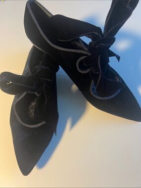 Tory Burch ballet flats Clara Dark BlueVelvet Pointed Toe Tie-Front Heels